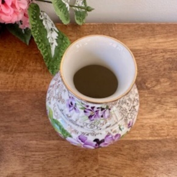 Vintage James Kent Floral Chintz Vase – Purple Violet Bouquet with Gold Trim‎ - Picture 4 of 6